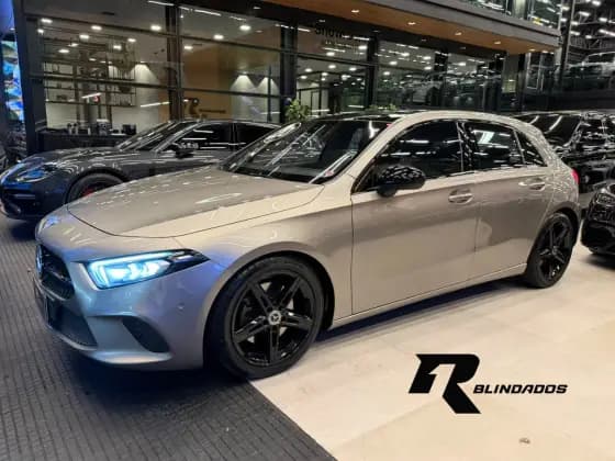 Carro 2.0 CGI GASOLINA VISION 7G-DCT