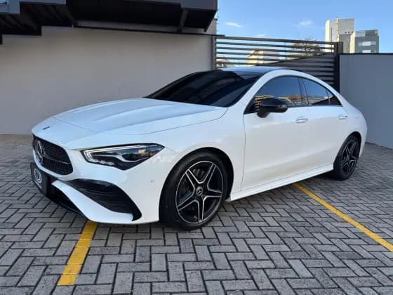 Carro 1.3 MHEV AMG LINE 7G-DCT