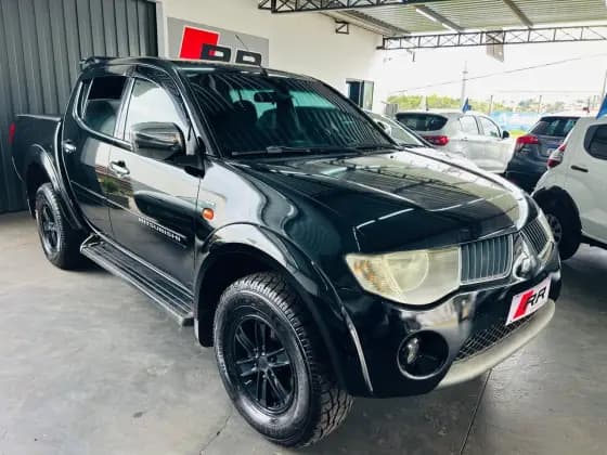 Carro 3.2 HPE 4X4 CD 16V TURBO INTERCOOLER DIESEL 4P AUTOMÁTICO