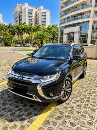 Carro 2.0 MIVEC GASOLINA HPE AUTOMÁTICO