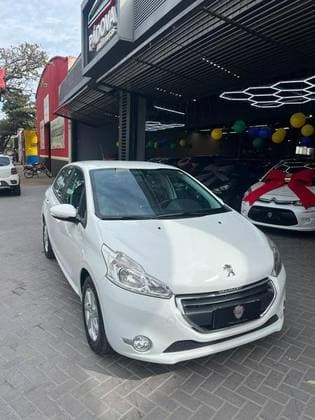 Carro 1.6 ACTIVE PACK 16V FLEX 4P AUTOMÁTICO