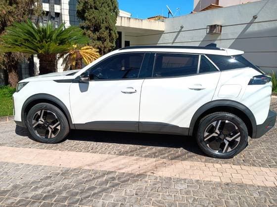 Carro 1.0 TURBO 200 FLEX ACTIVE CVT