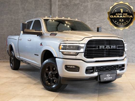 Carro 6.7 I6 TURBO DIESEL LARAMIE NIGHT EDITION CD 4X4 AUTOMÁTICO