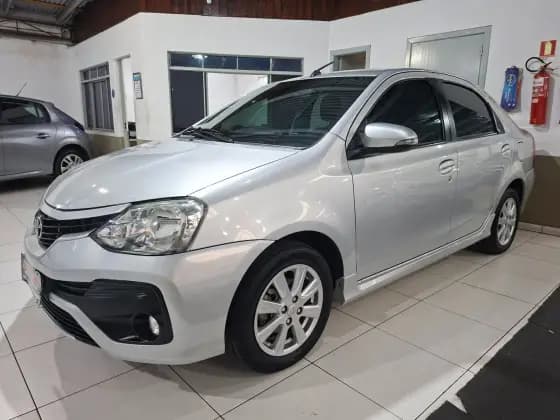 Carro 1.5 XLS SEDAN 16V FLEX 4P AUTOMÁTICO
