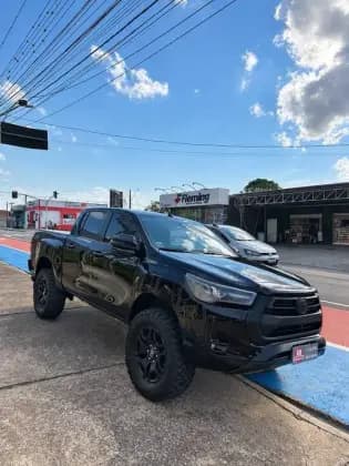 Carro 2.8 D-4D TURBO DIESEL CD SRX 4X4 AUTOMÁTICO