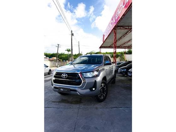Carro 2.8 D-4D TURBO DIESEL CD SRV 4X4 AUTOMÁTICO