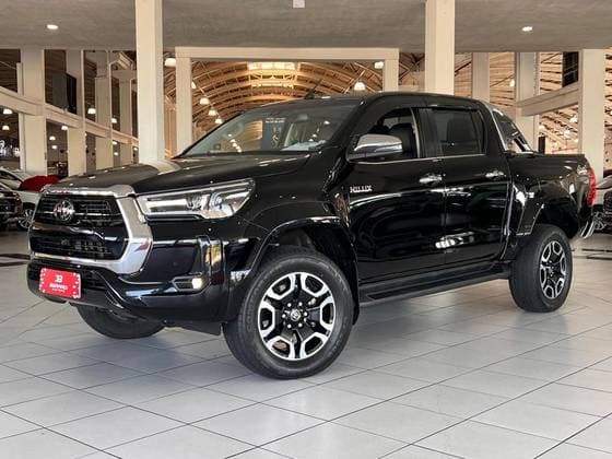 Carro 2.8 D-4D TURBO DIESEL CD SRX PLUS 4X4 AUTOMÁTICO