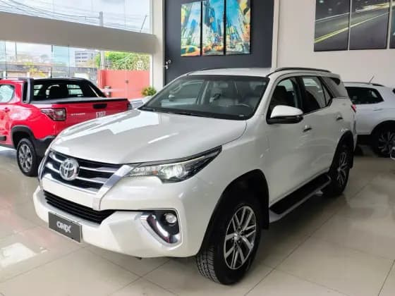 Carro 2.8 SRX 4X4 7 LUGARES 16V TURBO INTERCOOLER DIESEL 4P AUTOMÁTICO