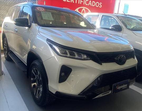 Carro 2.8 D-4D TURBO DIESEL DIAMOND 7L 4X4 AUTOMÁTICO