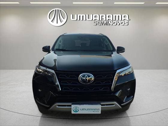 Carro 2.8 D-4D TURBO DIESEL SRX 7L 4X4 AUTOMÁTICO