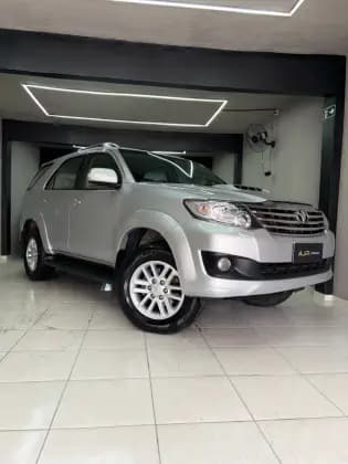 Carro 3.0 SR 4X4 16V TURBO INTERCOOLER DIESEL 4P AUTOMÁTICO