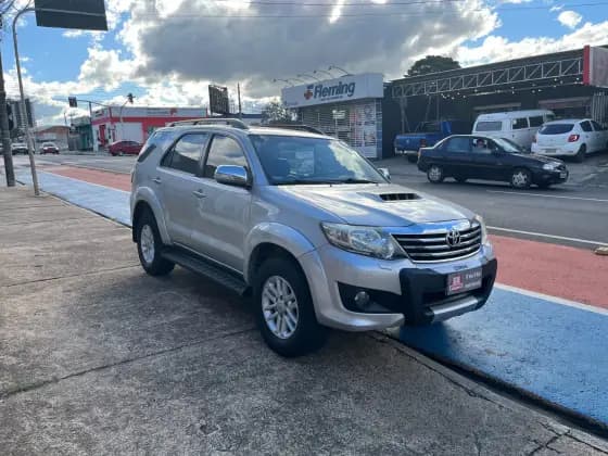 Carro 3.0 SRV 4X4 16V TURBO INTERCOOLER DIESEL 4P AUTOMÁTICO