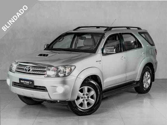Carro 3.0 SRV 4X4 7 LUGARES 16V TURBO INTERCOOLER DIESEL 4P AUTOMÁTICO