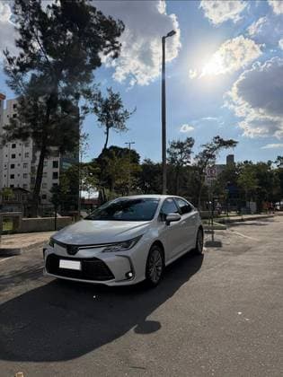 Carro 2.0 VVT-IE FLEX XEI DIRECT SHIFT