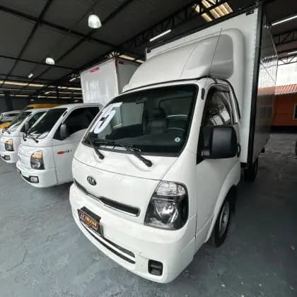 Carro 2.5 K-2500 4X2 CS TURBO DIESEL 2P MANUAL