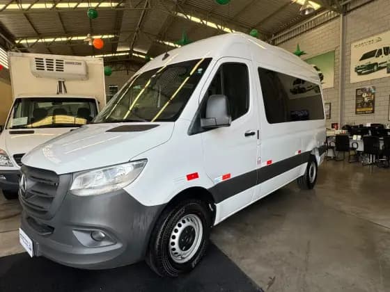 Carro 2.0 CDI DIESEL VAN 417 TA LONGO 16L MANUAL