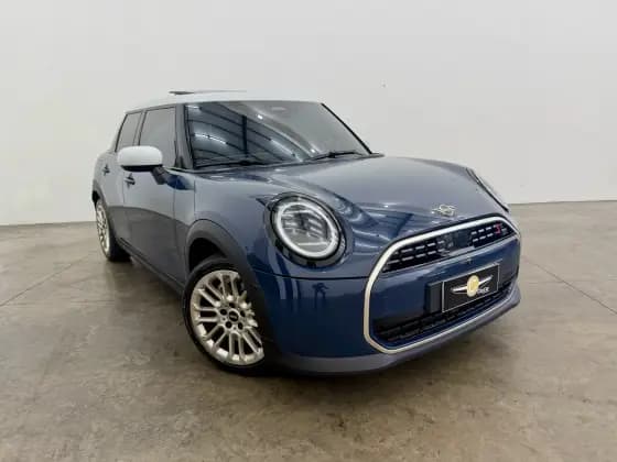 Carro 2.0 16V TWINPOWER GASOLINA S TOP 4P STEPTRONIC