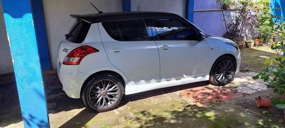 Carro 1.6 SPORT R 16V GASOLINA 4P MANUAL