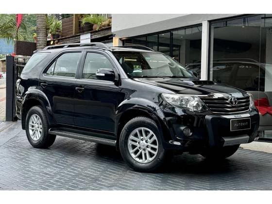 Carro 3.0 SR 4X4 16V TURBO INTERCOOLER DIESEL 4P AUTOMÁTICO
