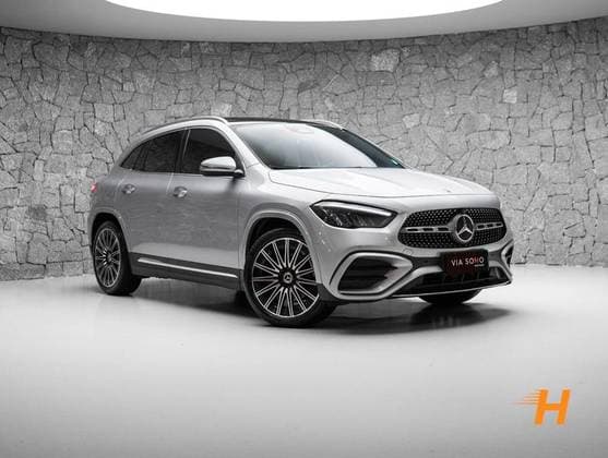 Carro 1.3 MHEV AMG LINE 7G-DCT