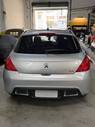 Carro 2.0 ALLURE 16V FLEX 4P MANUAL