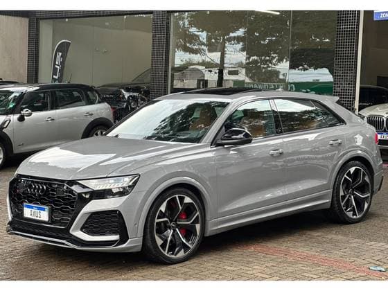Carro 4.0 V8 TWINTURBO MHEV TIPTRONIC