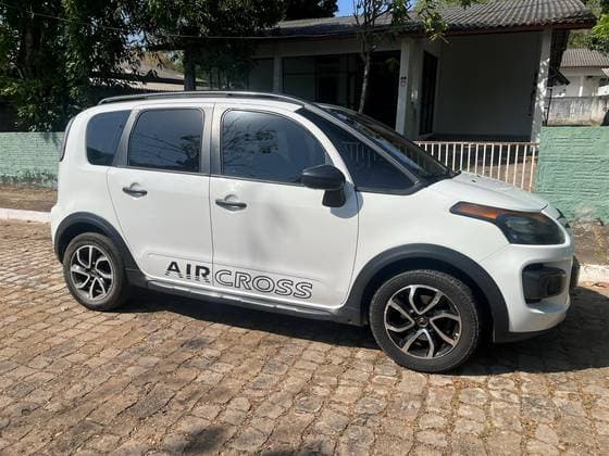 Carro 1.6 EXCLUSIVE 16V FLEX 4P AUTOMÁTICO