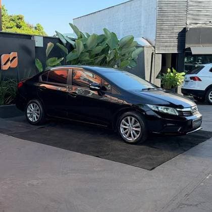 Carro 1.8 LXL 16V FLEX 4P AUTOMÁTICO