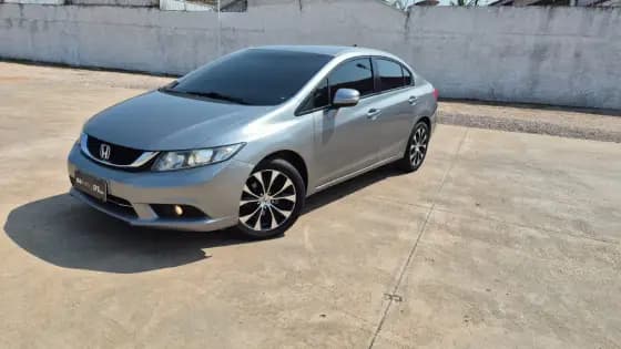 Carro 2.0 LXR 16V FLEX 4P AUTOMÁTICO