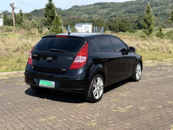 Carro 2.0 MPI 16V GASOLINA 4P MANUAL