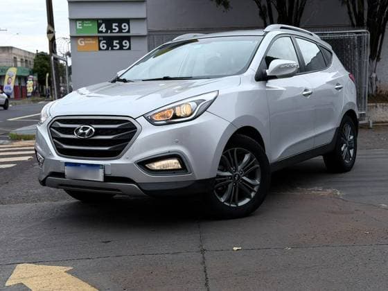 Carro 2.0 MPFI GL 16V FLEX 4P AUTOMÁTICO