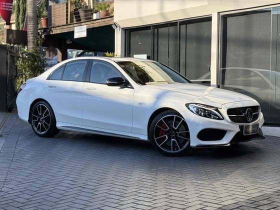 Carro 3.0 V6 GASOLINA 4MATIC 9G-TRONIC