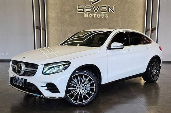 Carro 2.0 CGI GASOLINA COUPÉ 4MATIC 9G-TRONIC