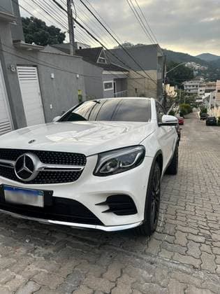 Carro 2.0 CGI GASOLINA COUPÉ 4MATIC 9G-TRONIC
