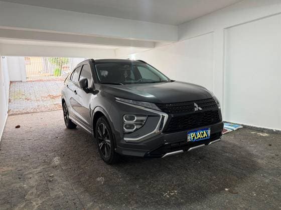 Carro 1.5 MIVEC TURBO GASOLINA HPE-S S-AWC CVT
