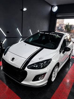 Carro 2.0 ALLURE 16V FLEX 4P AUTOMÁTICO