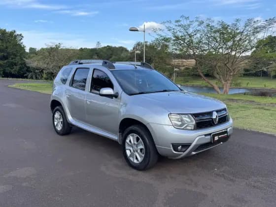 Carro 2.0 DYNAMIQUE 4X2 16V FLEX 4P AUTOMÁTICO