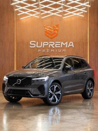 Carro 2.0 T8 RECHARGE ULTIMATE DARK AWD GEARTRONIC