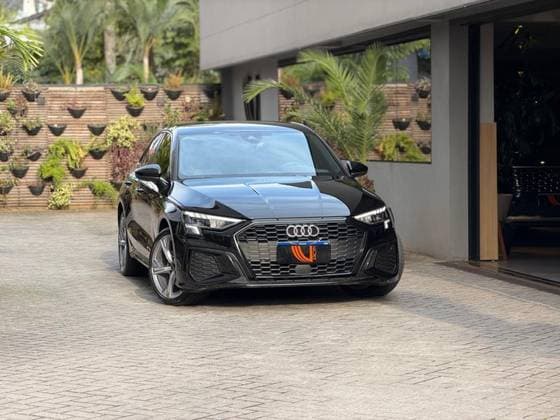 Carro 2.0 40 TFSI GASOLINA SEDAN S LINE S-TRONIC