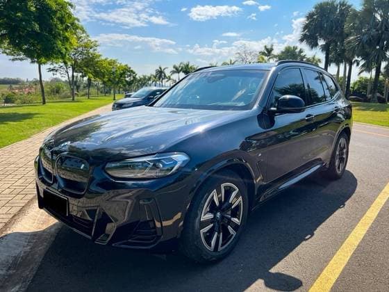 Carro ELÉTRICO M SPORT