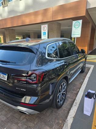 Carro 2.0 16V HÍBRIDO X LINE XDRIVE30E STEPTRONIC