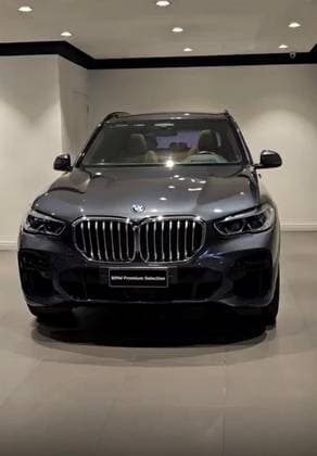 Carro 3.0 I6 TURBO HÍBRIDO XDRIVE45E M SPORT AUTOMÁTICO