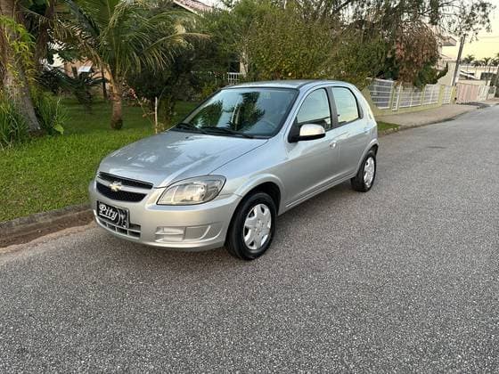 Carro 1.0 MPFI LT 8V FLEX 4P MANUAL