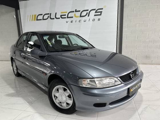 Carro 2.2 MPFI GLS 8V GASOLINA 4P MANUAL