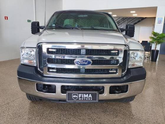 Carro 3.9 XLT MAX POWER 4X4 CS DIESEL 2P MANUAL