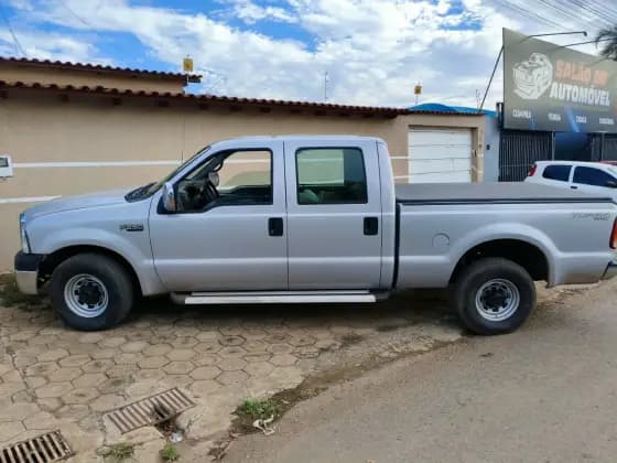 Carro 4.2 XL 4X2 CD TURBO INTERCOOLER DIESEL 4P MANUAL