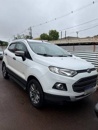 Carro 2.0 FREESTYLE 4WD 16V FLEX 4P MANUAL