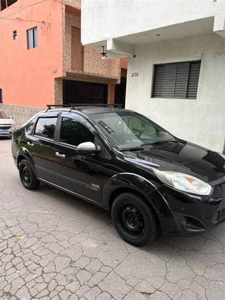 Carro 1.6 MPI SEDAN 8V FLEX 4P MANUAL