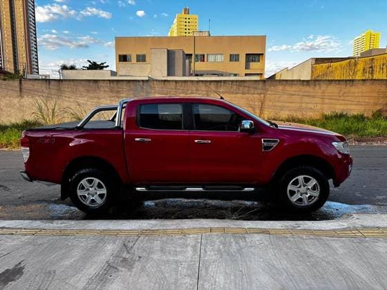 Carro 3.2 XLT 4X4 CD 20V DIESEL 4P AUTOMÁTICO