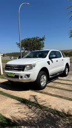 Carro 3.2 XLT 4X4 CD 20V DIESEL 4P MANUAL